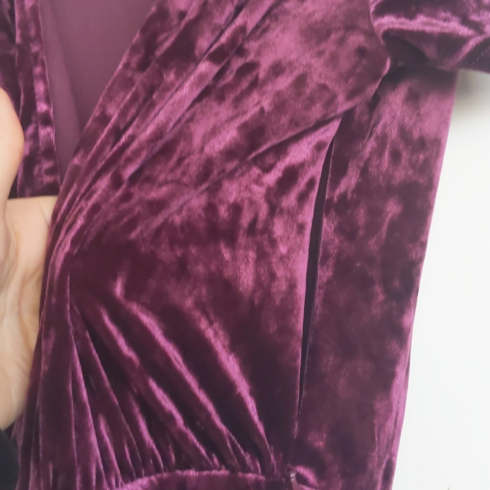 Dress - Picture 4 of 4